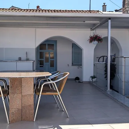 Apartment Azur